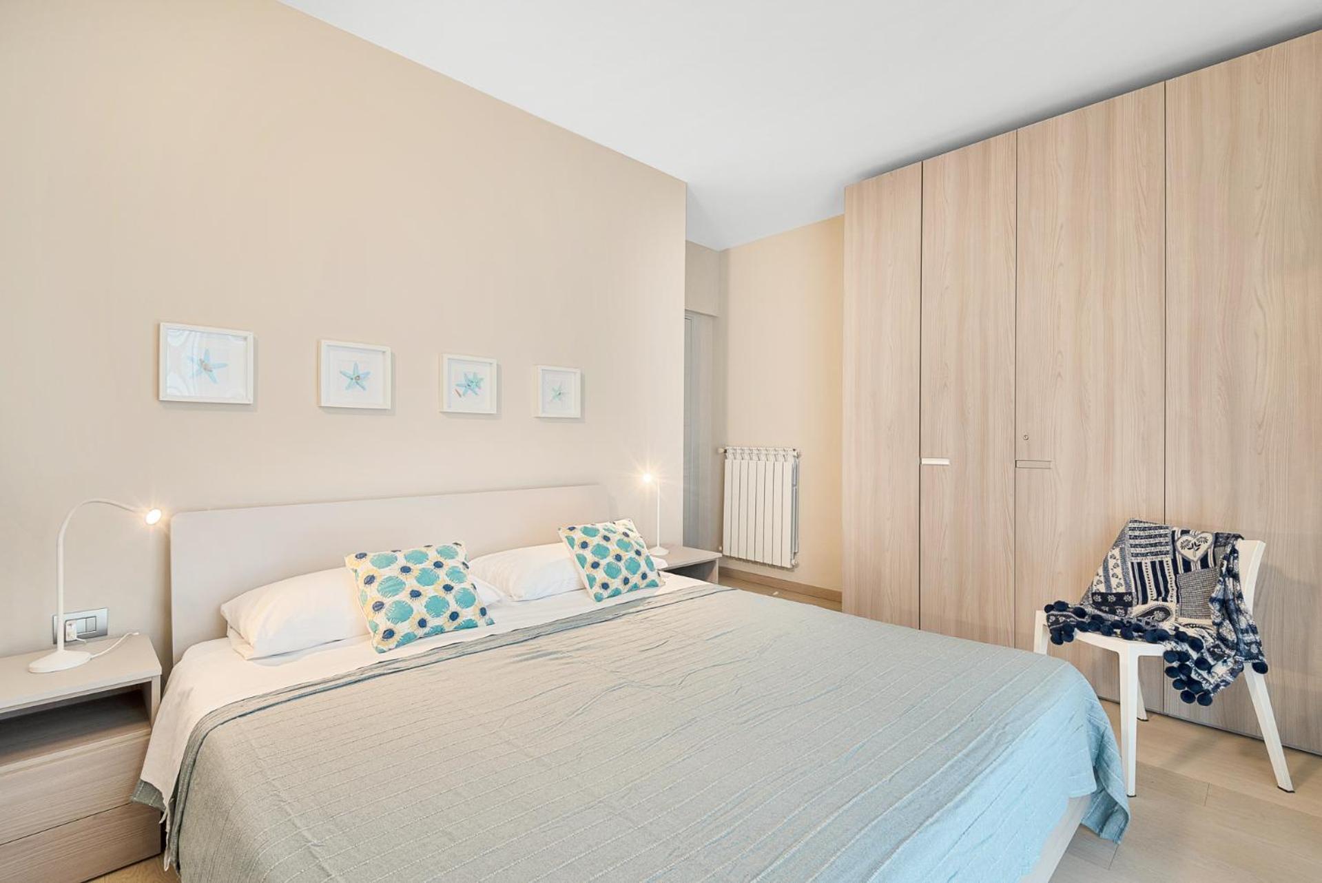 Levante Appartamento Di Pregio, Terrazza E Vista Panoramica Sul Mare E La Citta เวียเรจโจ ภายนอก รูปภาพ